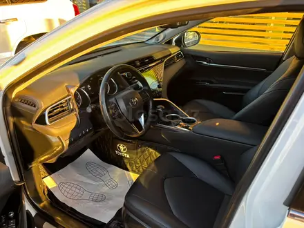 Toyota Camry Prestige 2021 года за 14 400 000 тг. в Астана – фото 12