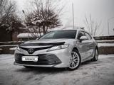 Toyota Camry 2018 года за 16 500 000 тг. в Алматы