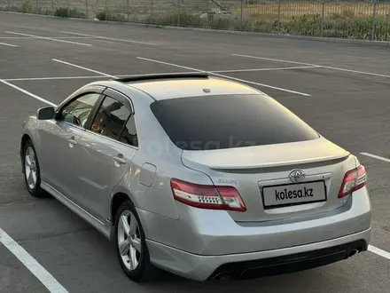 Toyota Camry 2011 года за 7 200 000 тг. в Тараз