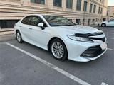 Toyota Camry 2019 годаfor15 555 555 тг. в Шымкент – фото 2