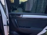 Volkswagen Touareg 2010 годаүшін7 500 000 тг. в Алматы – фото 5