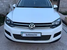 Volkswagen Touareg, 2010