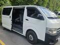 Toyota  Hiace 2011 года за 7 900 000 тг. в Алматы – фото 2