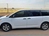 Toyota Sienna 2015 года за 11 850 000 тг. в Актау – фото 5