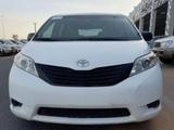 Toyota Sienna 2015 года за 11 850 000 тг. в Актау – фото 4