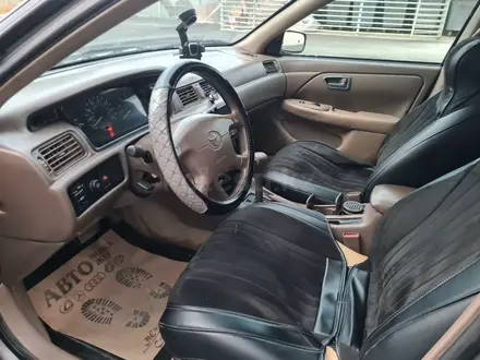 Toyota Camry 1998 года за 2 900 000 тг. в Тараз – фото 7