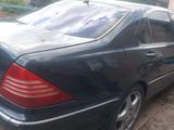 Mercedes-Benz S 500 2000 года за 3 100 000 тг. в Караганда – фото 5