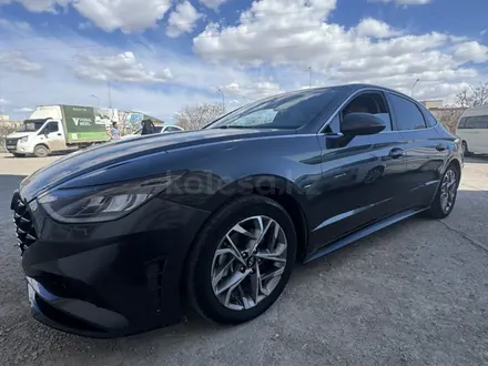 Hyundai Sonata 2021 года за 8 000 000 тг. в Актау