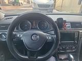 Volkswagen Passat 2016 года за 6 800 000 тг. в Алматы – фото 3