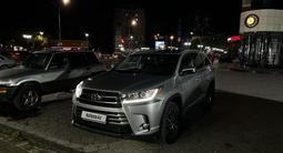 Toyota Highlander 2019 годаүшін23 000 000 тг. в Алматы – фото 2