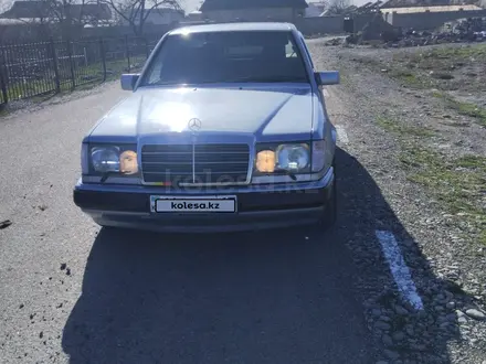 Mercedes-Benz E 200 1991 года за 1 930 000 тг. в Туркестан – фото 12