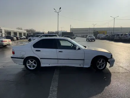 BMW 318 1992 года за 700 000 тг. в Алматы – фото 2