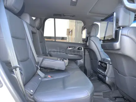 Toyota Land Cruiser Premium+ 2023 года за 56 000 000 тг. в Шымкент – фото 7