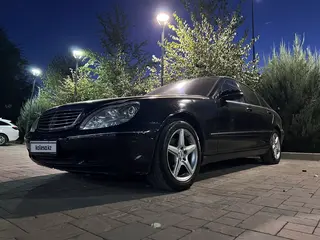 Mercedes-Benz S 320