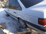 Volkswagen Passat 1992 года за 1 500 000 тг. в Есик – фото 2