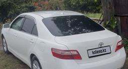 Toyota Camry 2008 годаүшін5 500 000 тг. в Семей – фото 2