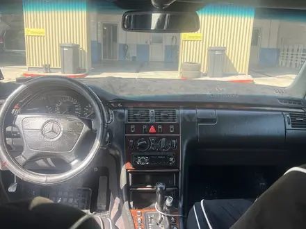Mercedes-Benz E 280 1998 года за 3 600 000 тг. в Алматы – фото 6