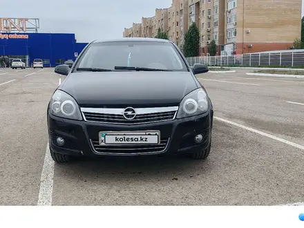 Opel Astra 2007 года за 2 400 000 тг. в Актобе – фото 2