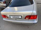 Mercedes-Benz E 240 1998 года за 2 999 999 тг. в Астана – фото 4