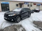 Toyota Highlander 2015 года за 15 700 000 тг. в Астана