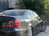 Mercedes-Benz E 55 AMG 2005 годаүшін6 000 000 тг. в Алматы – фото 4