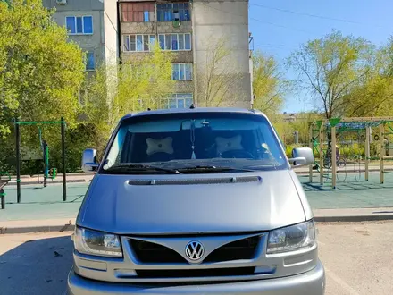 Volkswagen Multivan 2002 года за 7 500 000 тг. в Уральск – фото 14