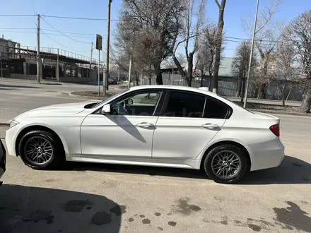 BMW 320 2012 года за 10 000 000 тг. в Алматы – фото 4