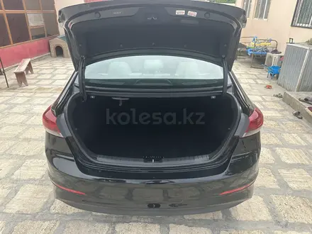 Hyundai Elantra 2017 года за 5 500 000 тг. в Жанаозен – фото 13