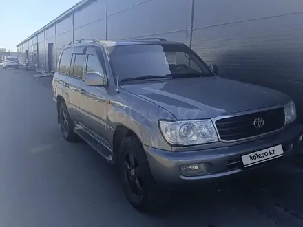 Toyota Land Cruiser 2001 года за 10 000 000 тг. в Астана
