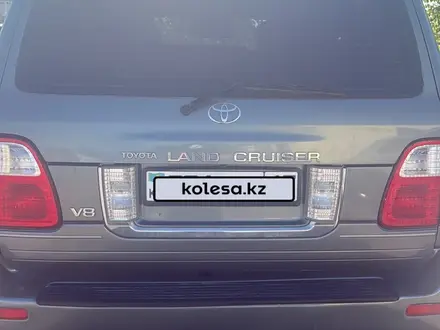 Toyota Land Cruiser 2001 года за 10 000 000 тг. в Астана – фото 2