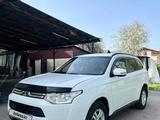 Mitsubishi Outlander 2012 годаfor7 500 000 тг. в Алматы