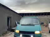 Volkswagen Transporter 1990 годаfor1 999 990 тг. в Шымкент