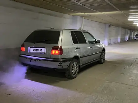 Volkswagen Golf 1992 года за 1 300 000 тг. в Уральск – фото 4