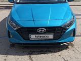 Hyundai i20 2023 годаfor7 310 000 тг. в Актобе – фото 2