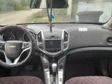 Chevrolet Cruze 2013 года за 2 900 000 тг. в Актобе – фото 5