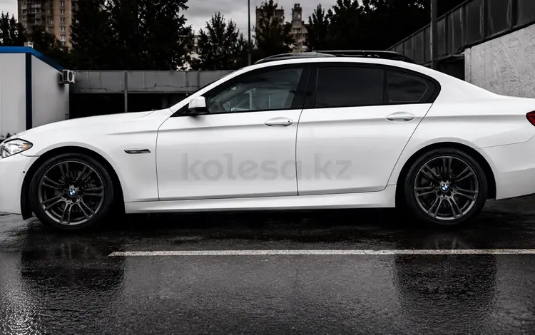 BMW 528 2013 года за 12 000 000 тг. в Астана