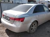 Hyundai Sonata 2005 года за 3 600 000 тг. в Актобе – фото 5