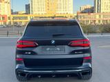 BMW X5 2021 года за 28 000 000 тг. в Астана – фото 2