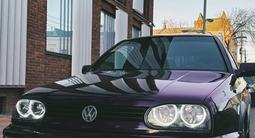 Volkswagen Golf 1995 годаүшін2 200 000 тг. в Уральск