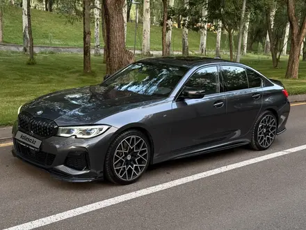 BMW 340 2022 года за 33 000 000 тг. в Алматы