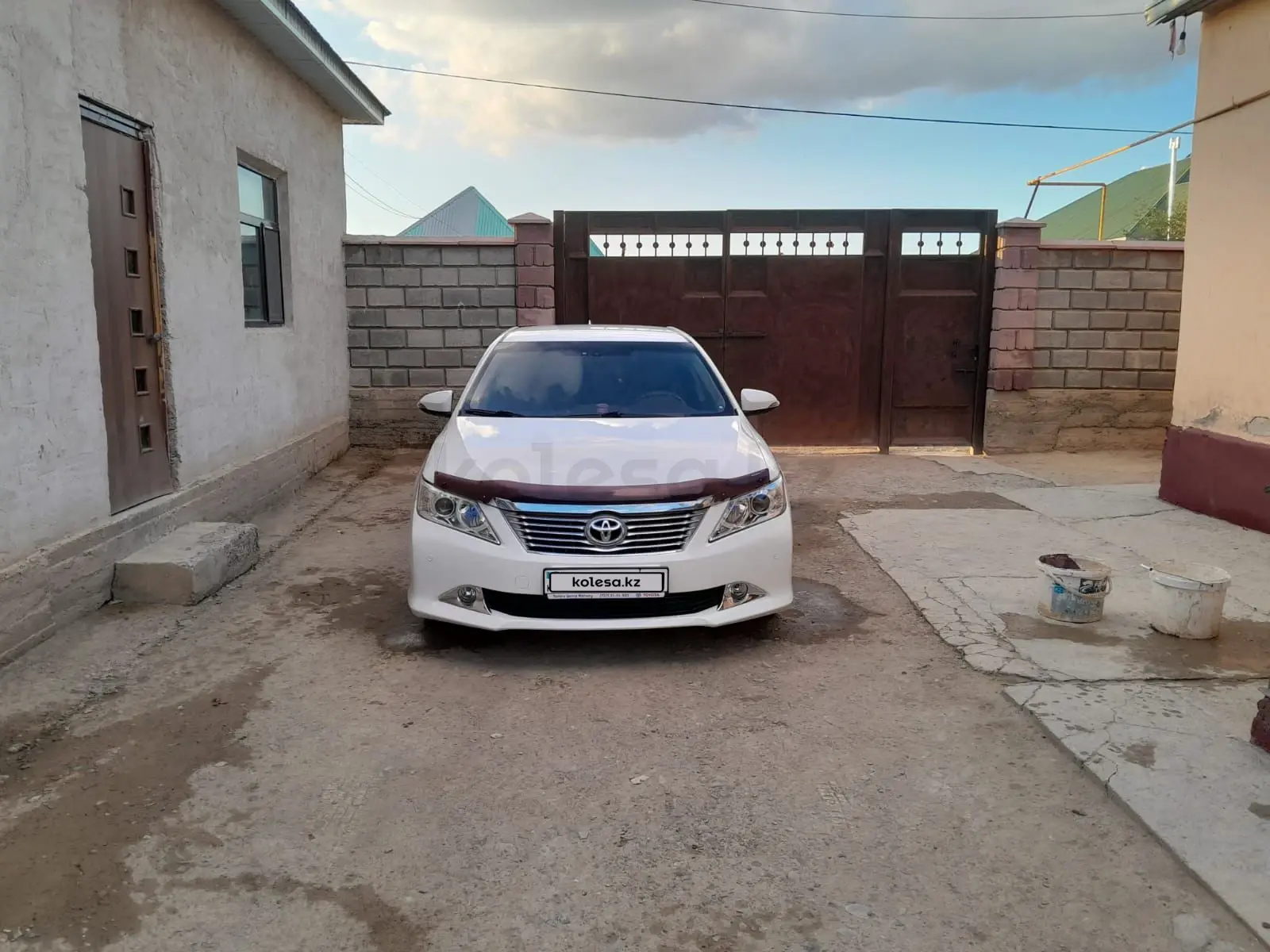 Toyota Camry, 2011
