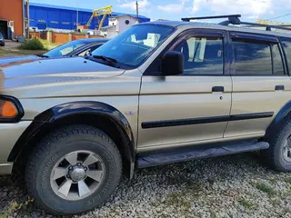 Mitsubishi Montero Sport