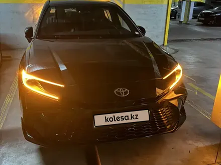 Toyota Camry 2024 года за 16 400 000 тг. в Алматы