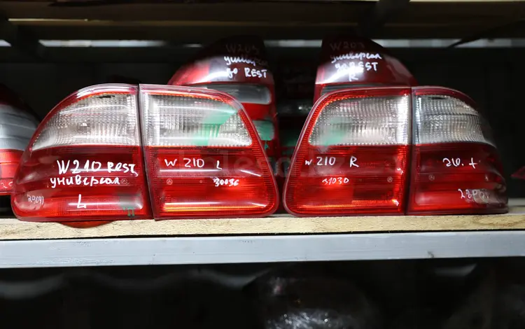 Задний левый правый фонарь (фара, плафон, стоп, габарит) универсал W210for10 000 тг. в Алматы