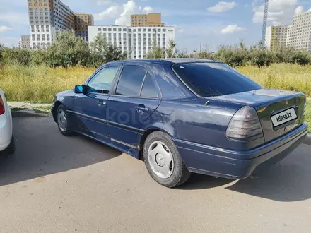 Mercedes-Benz C 180 1997 года за 1 700 000 тг. в Астана – фото 4