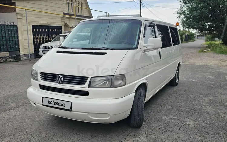 Volkswagen Caravelle 2002 года за 6 200 000 тг. в Алматы