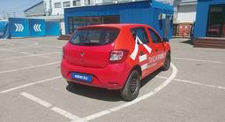 Renault Sandero 2018 года за 2 490 000 тг. в Алматы – фото 3