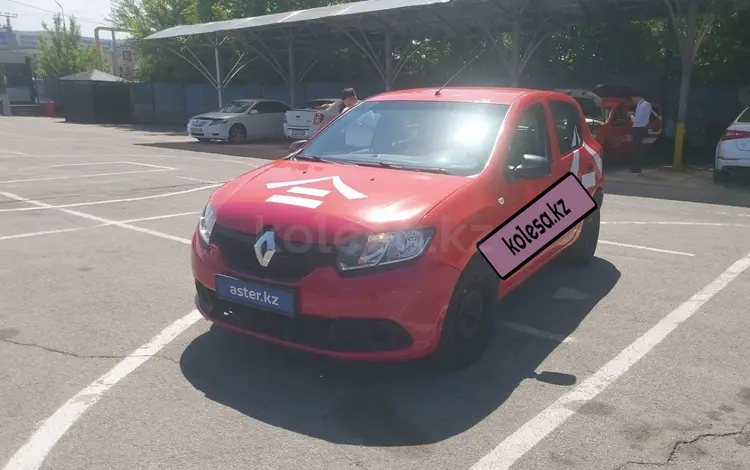 Renault Sandero 2018 года за 2 490 000 тг. в Алматы