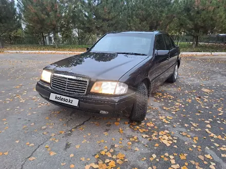 Mercedes-Benz C 280 1996 года за 2 800 000 тг. в Шымкент