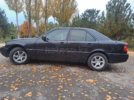 Mercedes-Benz C 280 1996 года за 2 800 000 тг. в Шымкент – фото 9